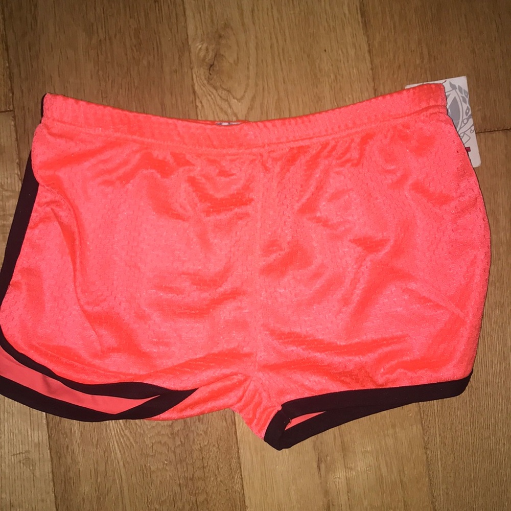 girls hot pink shorts